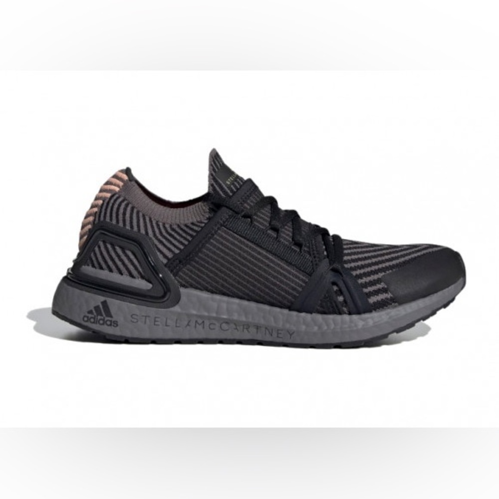 *SOLD* Adidas by Stella McCartney Ultraboost 20 Shoes - size 7